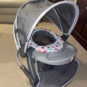 Baby sit me up chair